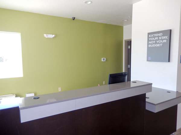  - Studio 6 Extended Stay Hotel Yukon - I-40, Exit 138A & 139B