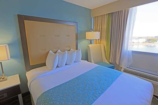  - Wyndham Garden Hotel Kenosha