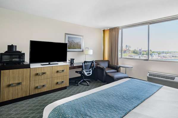  - Wyndham Garden Hotel Kenosha