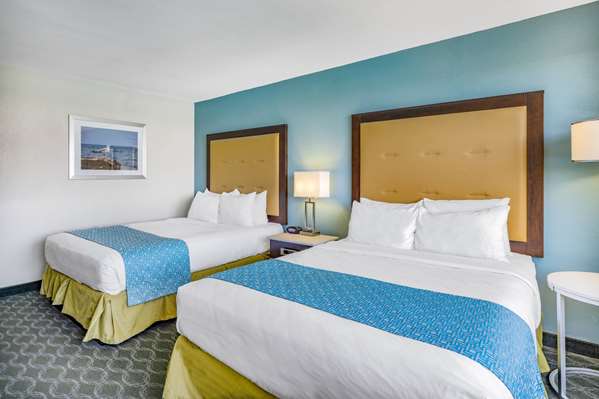  - Wyndham Garden Hotel Kenosha