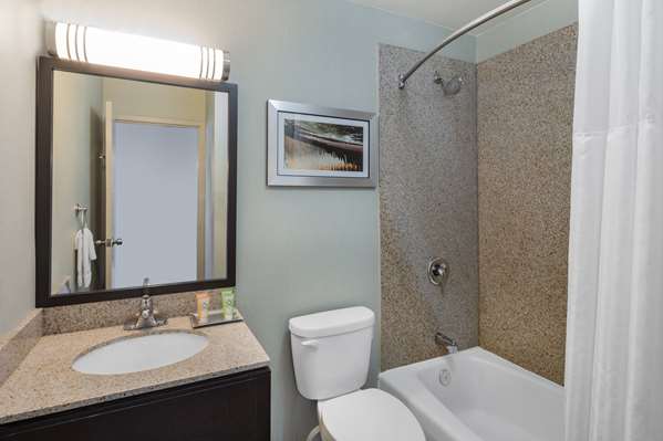  - Wyndham Garden Hotel Kenosha