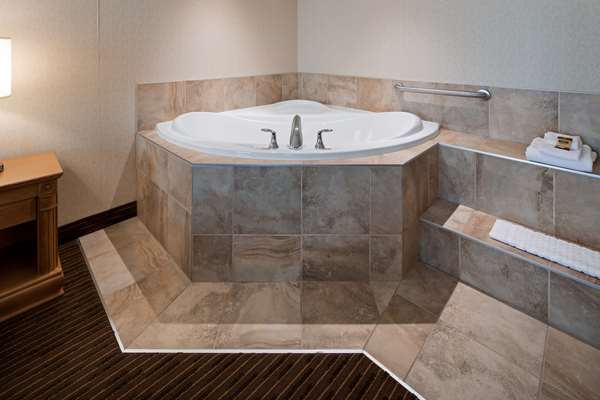  - Best Western Plus Waterloo Hotel