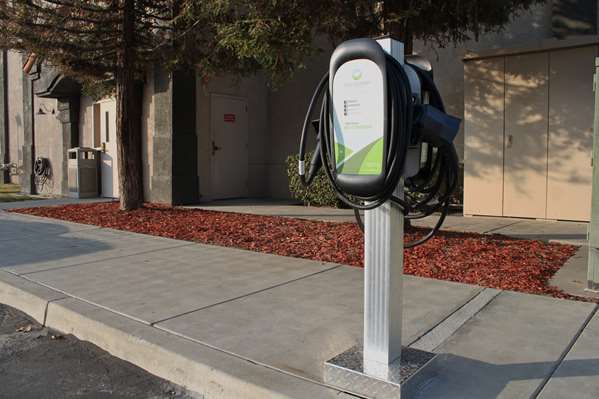  - Best Western Visalia Hotel