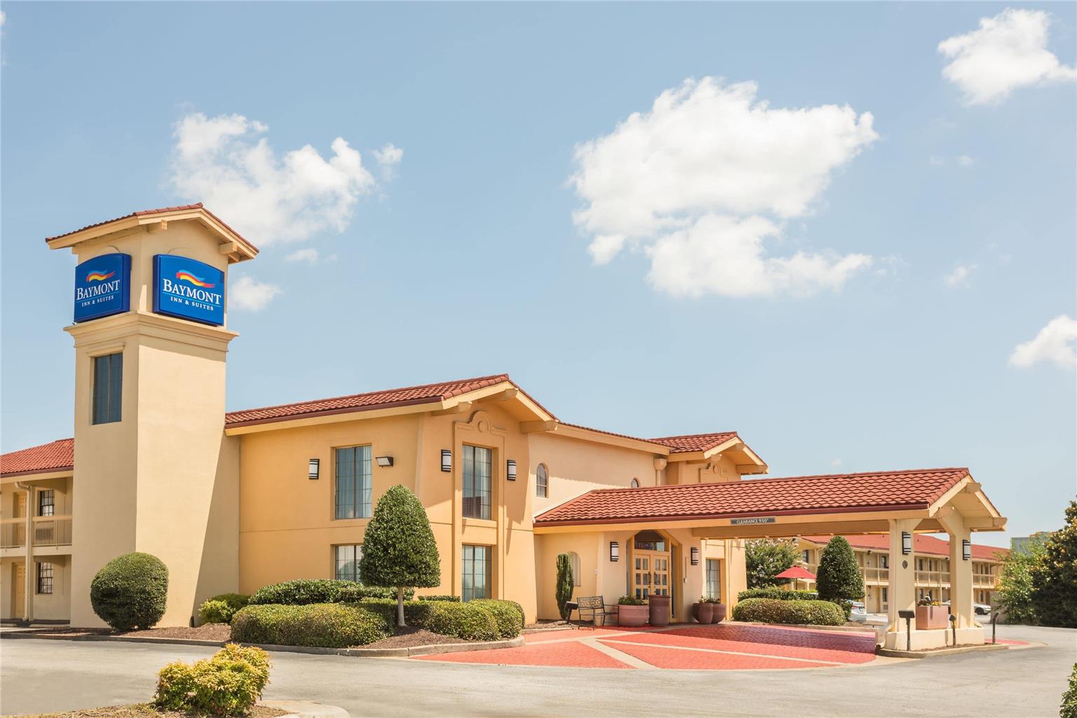 Baymont Inn & Suites Greenville