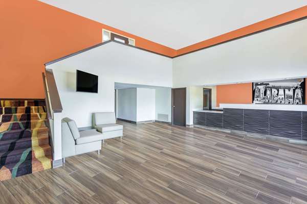  - Super 8 Hotel Montgomery - I-65, Exit 168