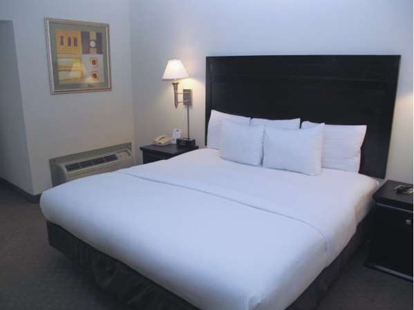  - District 3 Hotel Downtown Chattanooga - I-24, Exit 178