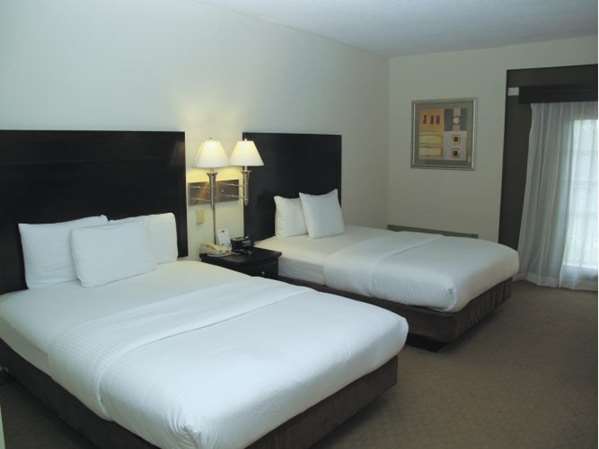  - District 3 Hotel Downtown Chattanooga - I-24, Exit 178