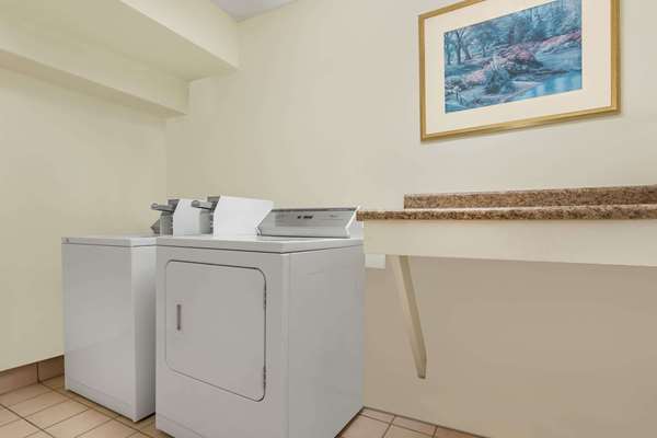 Amenities - Baymont Inn & Suites Battleboro - I-95, Exit 145