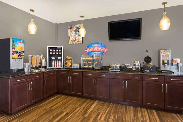  - Baymont Inn & Suites Battleboro - I-95, Exit 145