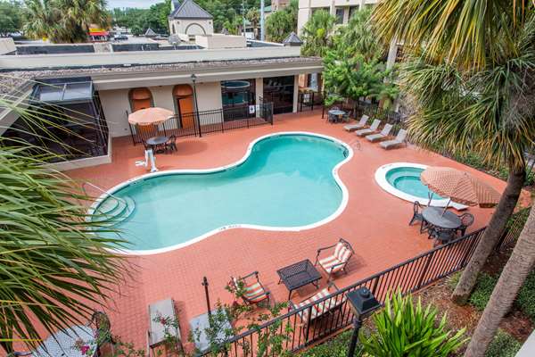 Pool - Days Inn Suites Airport Orlando