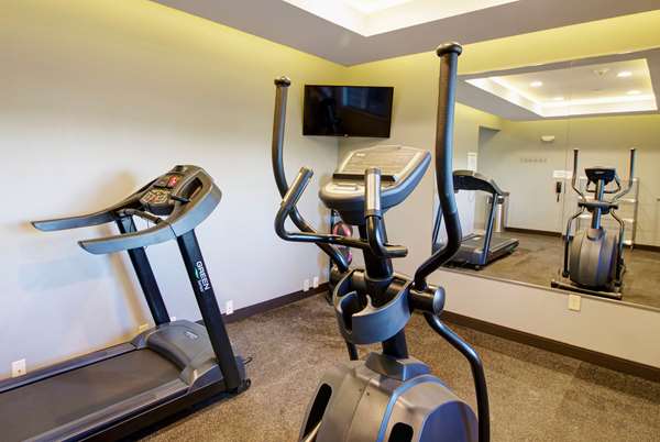 Fitness/ Exercise Room - Days Inn Port Arthur