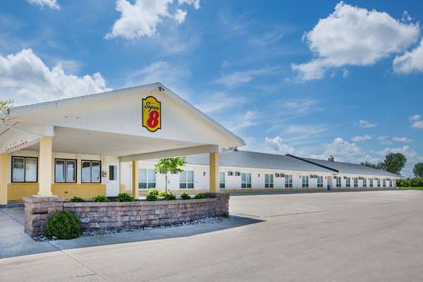 Exterior view - Super 8 Motel Williams - I-35, Exit 144