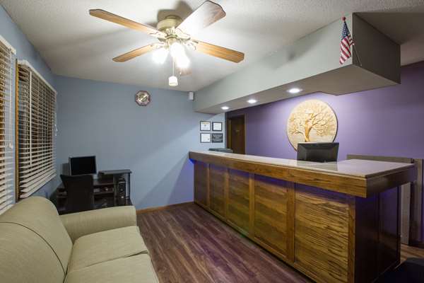  - Super 8 Motel Williams - I-35, Exit 144