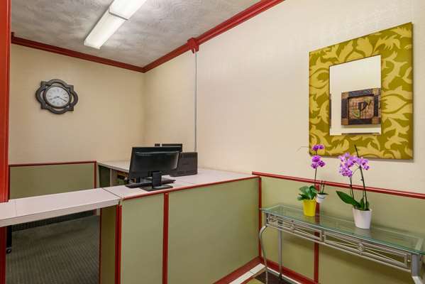  - Travelodge Dawson Creek