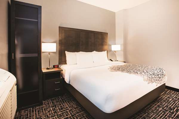  - La Quinta Inn & Suites Downtown Baltimore