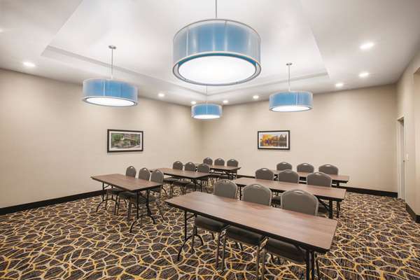  - La Quinta Inn & Suites Broken Arrow