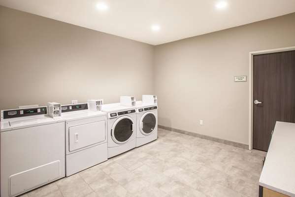  - La Quinta Inn & Suites Broken Arrow