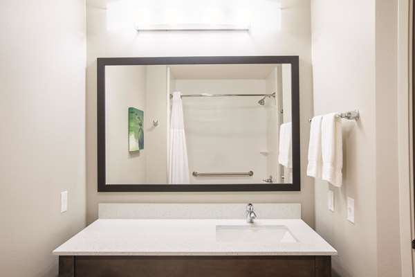  - La Quinta Inn & Suites Broken Arrow