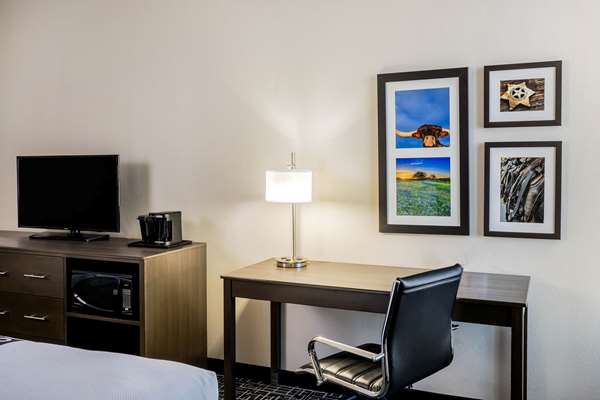 - La Quinta Inn & Suites Cypress