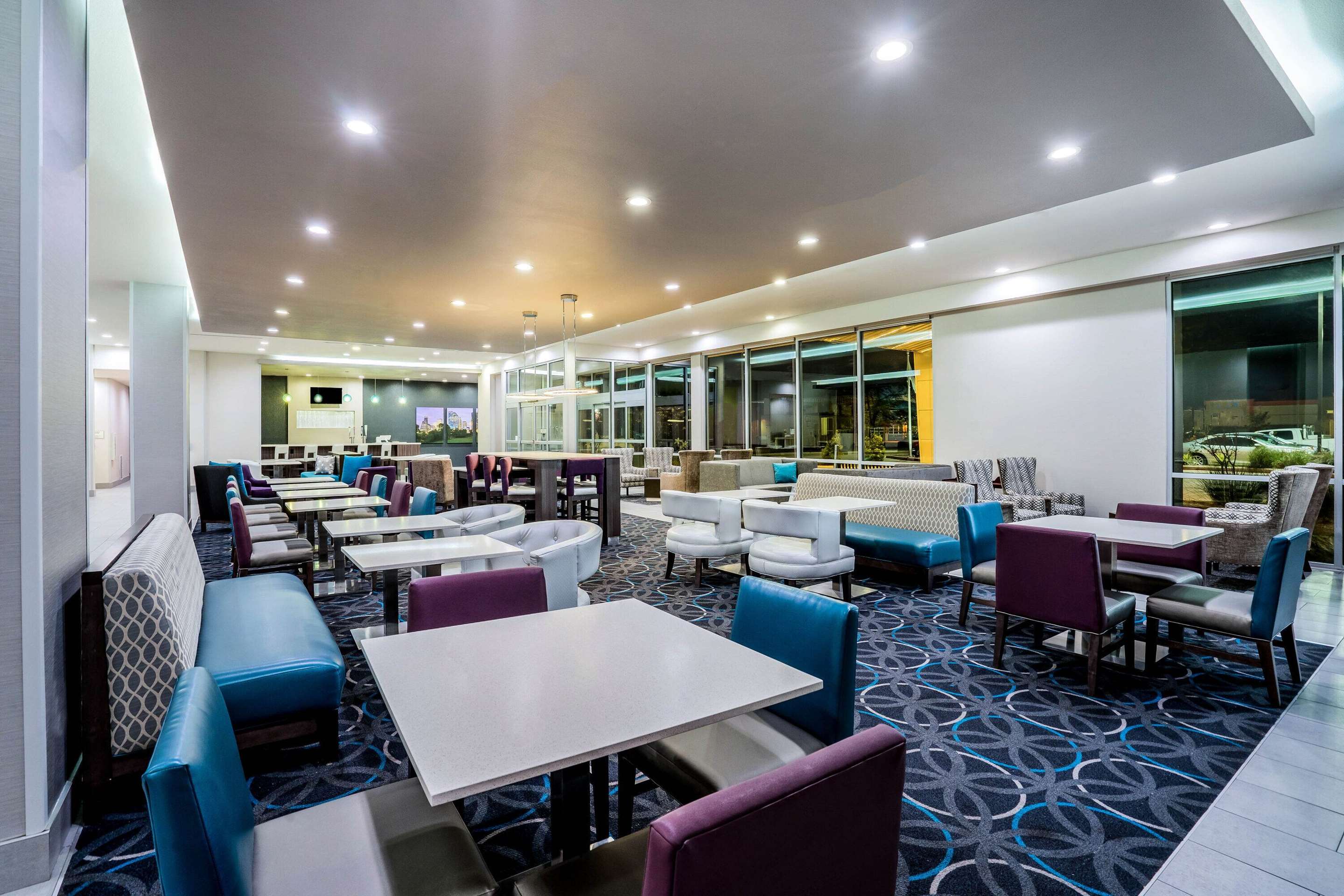 Lobby | La Quinta Inn & Suites by Wyndham Houston Cypress