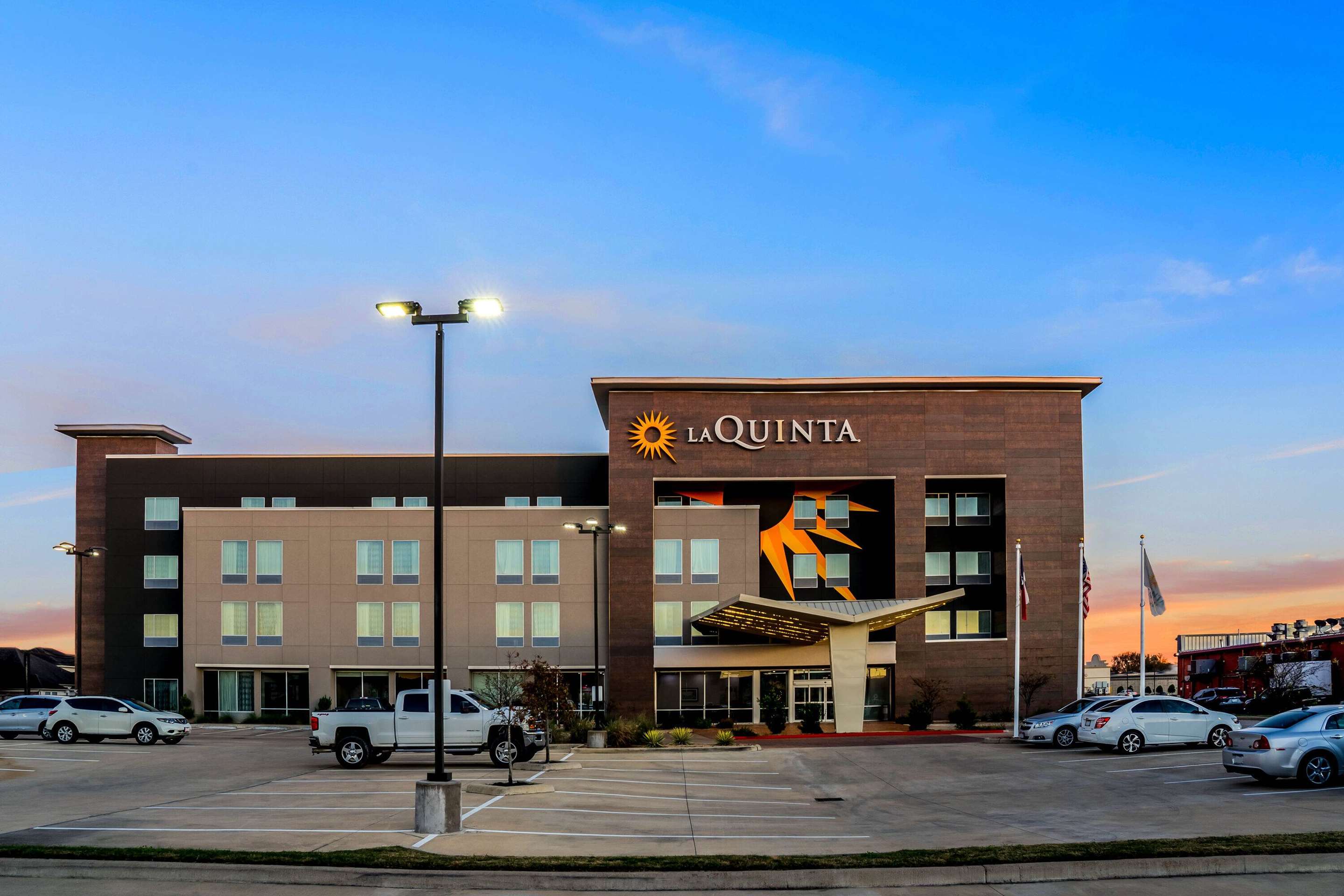 Exterior | La Quinta Inn & Suites by Wyndham Houston Cypress