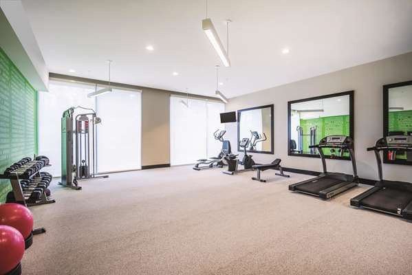 Fitness/ Exercise Room - La Quinta Inn & Suites Clifton Park - I-87, Exit 9