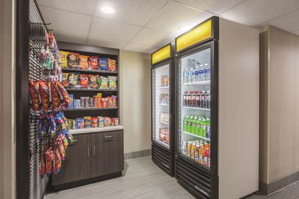  - La Quinta Inn & Suites Festus