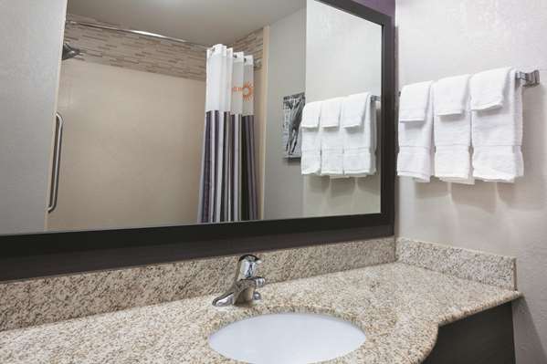  - La Quinta Inn & Suites Covington - I-20, Exit 90