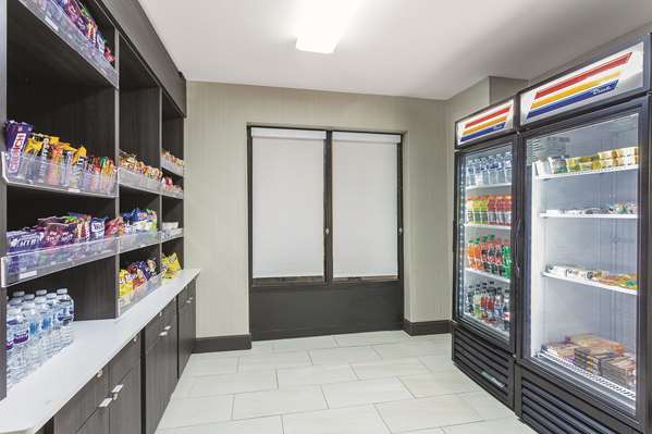  - La Quinta Inn & Suites Covington - I-20, Exit 90