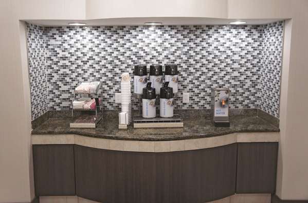  - La Quinta Inn & Suites Covington - I-20, Exit 90