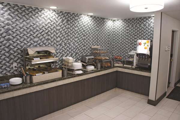  - La Quinta Inn & Suites Covington - I-20, Exit 90