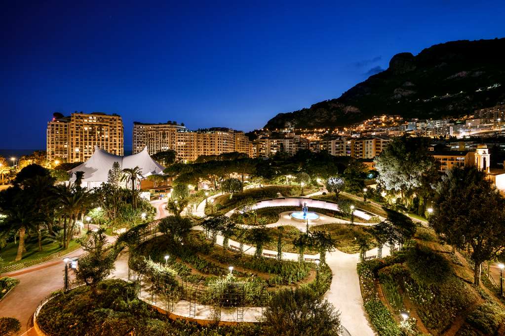 COLUMBUS HOTEL MONTE-CARLO-guestroom-Guest Room,Guest Room Amenity,On-Site.jpg
