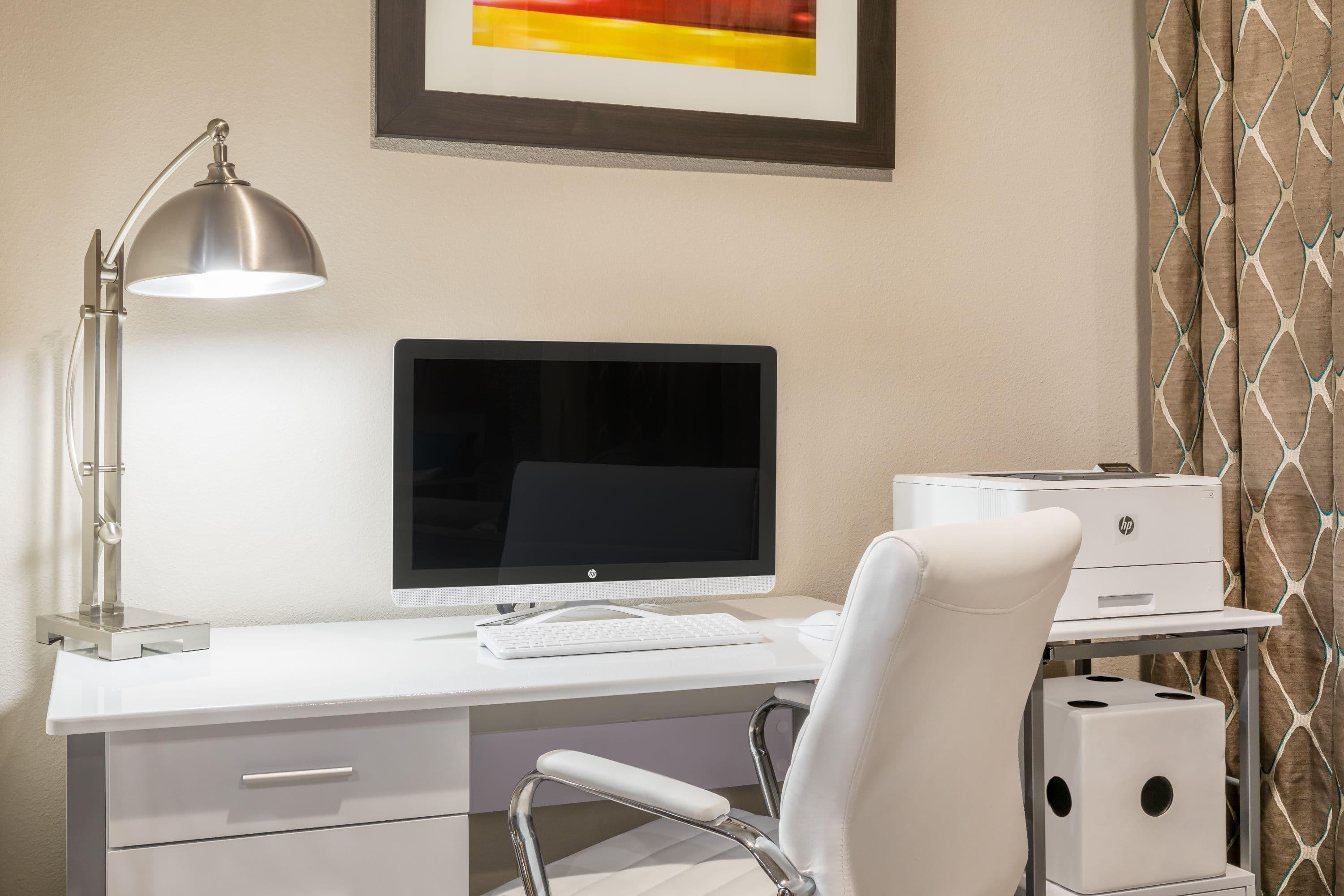 Business Center | Wingate by Wyndham Lubbock near Texas Tech Univ. Medical Ctr