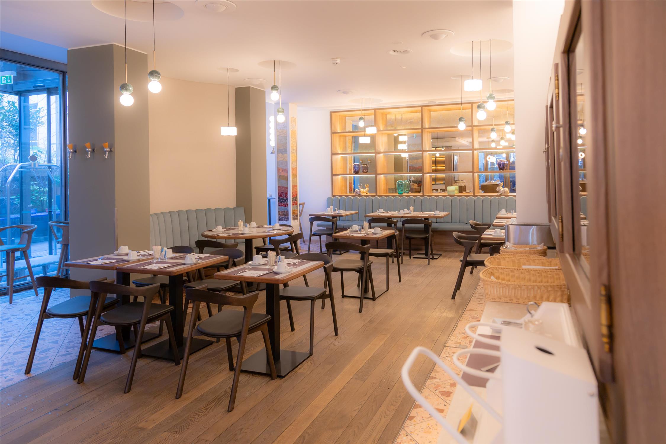 HOTEL BLEIBTREU BERLIN BY GOLDEN TULIP - restaurant=funktion