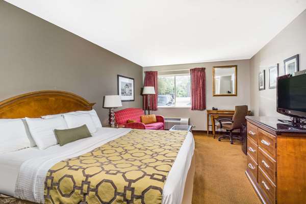  - Baymont Inn & Suites Piqua - I-75, Exit 82