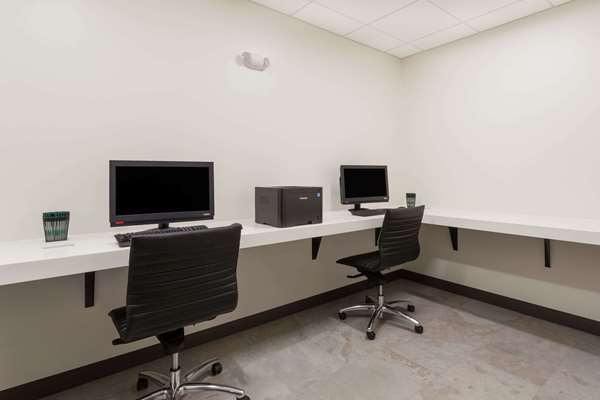 Conference Area - Wingate by Wyndham Hotel Altoona