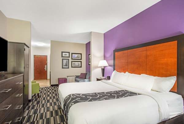  - La Quinta Inn & Suites Plainfield - I-395, Exit 28