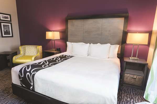  - La Quinta Inn & Suites Kennesaw - I-75, Exit 269