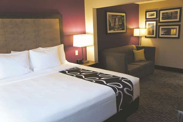  - La Quinta Inn & Suites Kennesaw - I-75, Exit 269