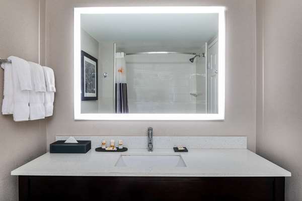  - La Quinta Inn & Suites Kennesaw - I-75, Exit 269