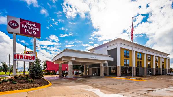 Exterior view - Best Western Plus Bloomington East Hotel