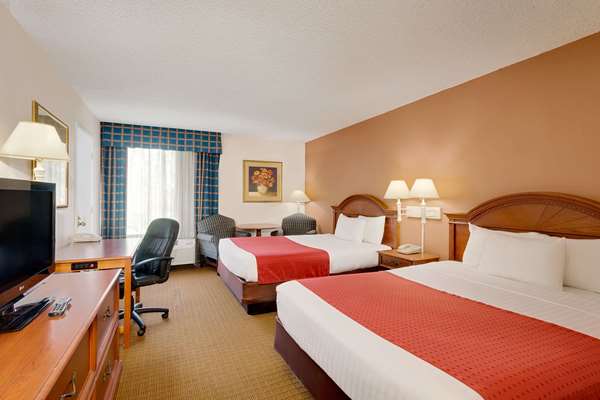  - Ramada Hotel Towne Center Provo - I-15, Exit 263