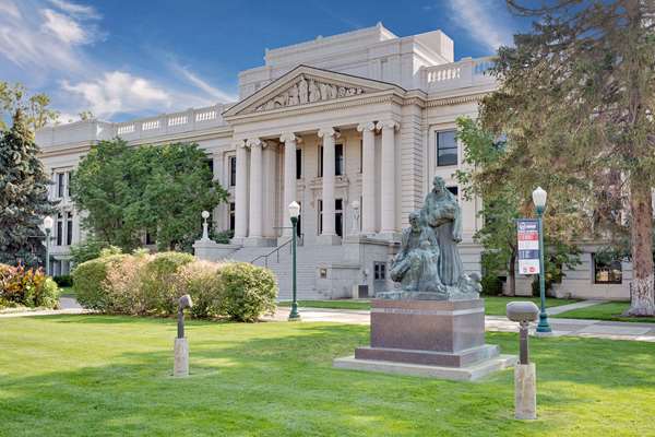  - Ramada Hotel Towne Center Provo - I-15, Exit 263