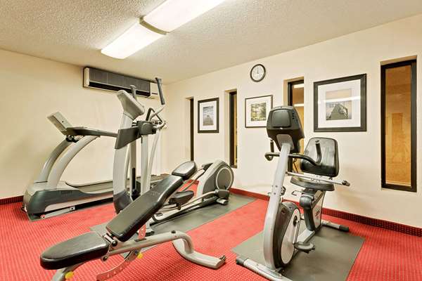 Fitness/ Exercise Room - Ramada Hotel Towne Center Provo - I-15, Exit 263