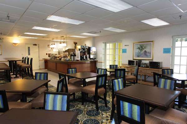 Amenities - Wyndham Garden Hotel Jacksonville - I-95, Exit 344