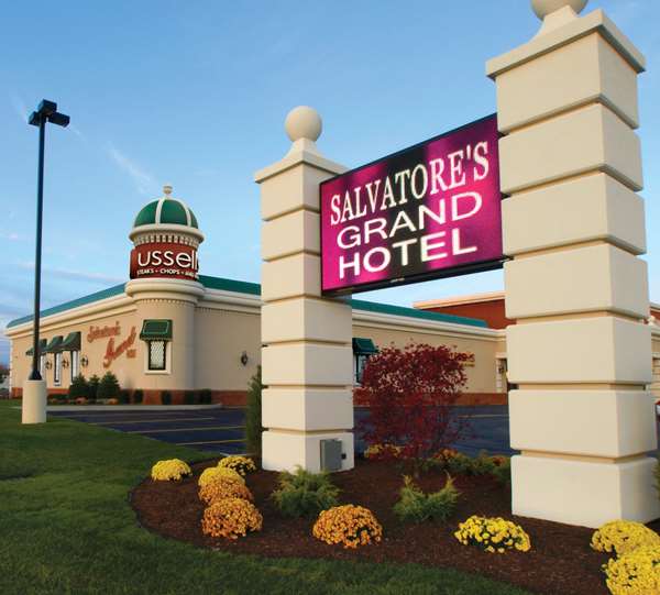 Exterior view - Salvatore's Grand Hotel Williamsville - I-90, Exit 49