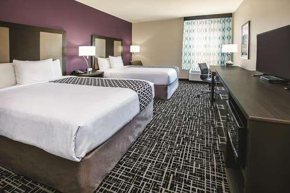  - La Quinta Inn & Suites Colorado City - I-20, Exit 217