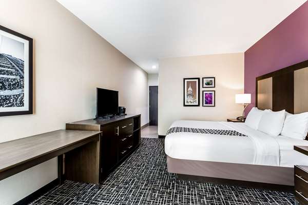  - La Quinta Inn & Suites Colorado City - I-20, Exit 217