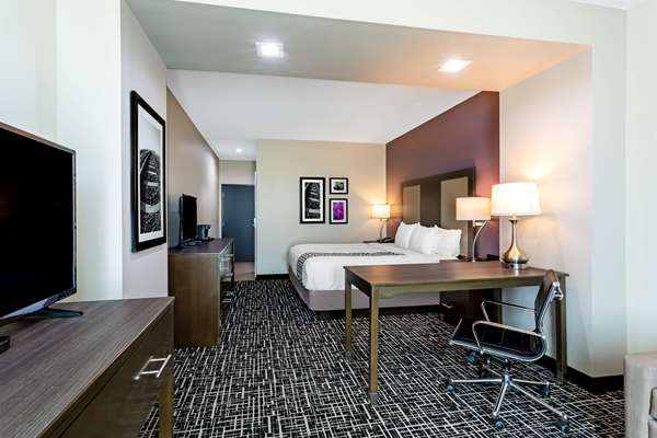Suite - La Quinta Inn & Suites Colorado City - I-20, Exit 217