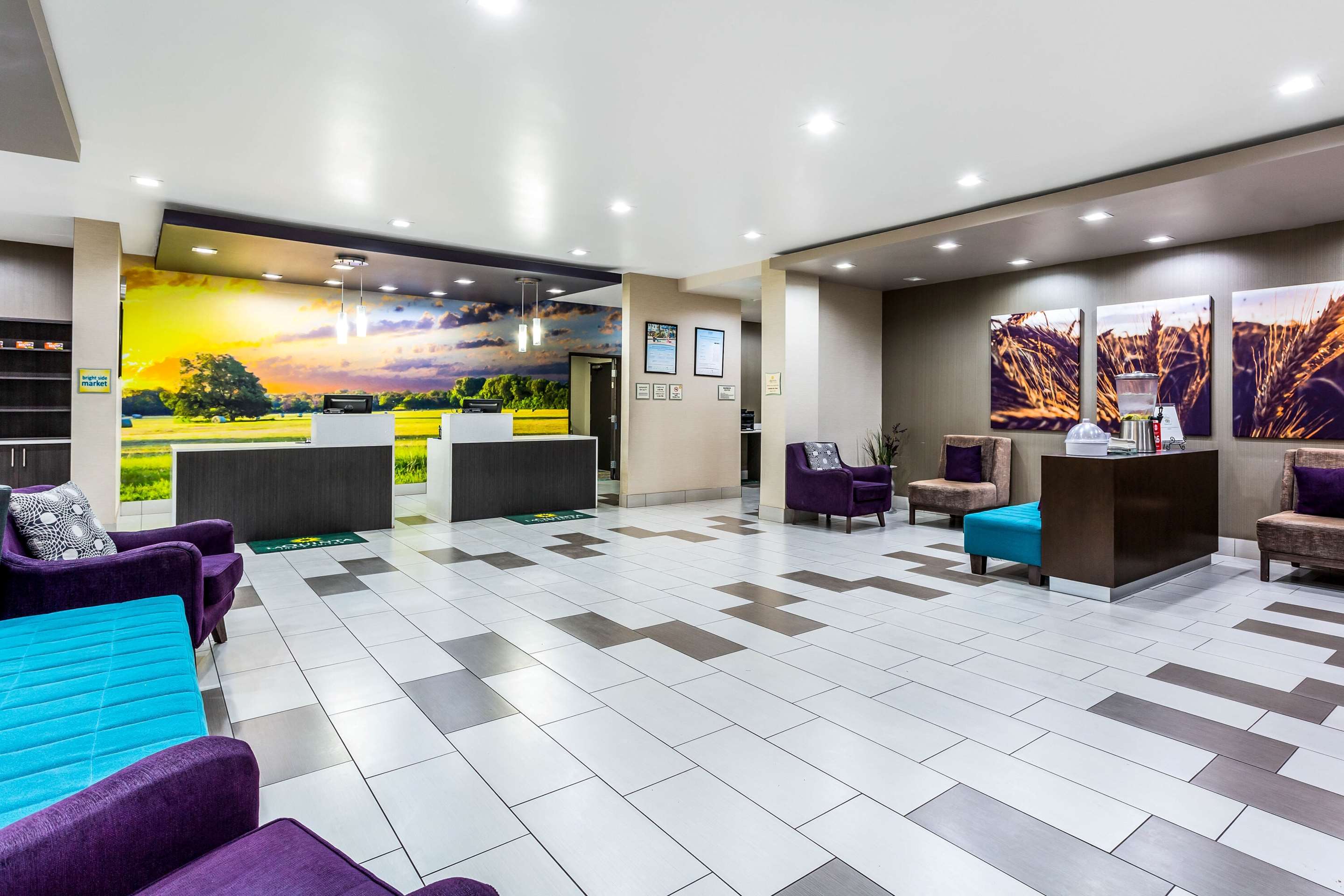 Lobby | La Quinta Inn & Suites by Wyndham Colorado City